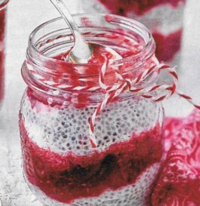 Chia-Beeren-Pudding