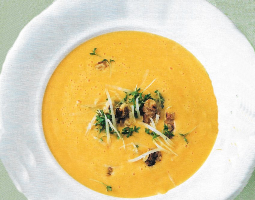 Käse-Kresse-Suppe mit gerösteten Walnüssen – Rezepte